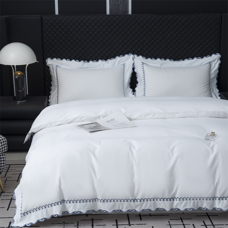 سرویس روتختی ساتین نخی 350TC طرح برش گلدوزی نفیس سرویس روتختی ساتین نخی 350TC طرح برش گلدوزی نفیس