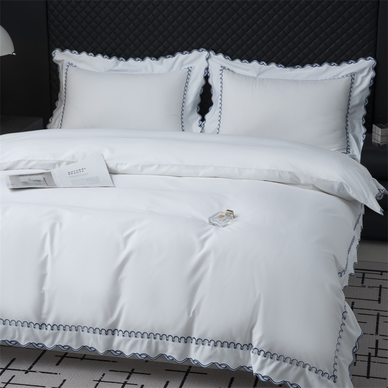 سرویس روتختی ساتین نخی 350TC طرح برش گلدوزی نفیس سرویس روتختی ساتین نخی 350TC طرح برش گلدوزی نفیس