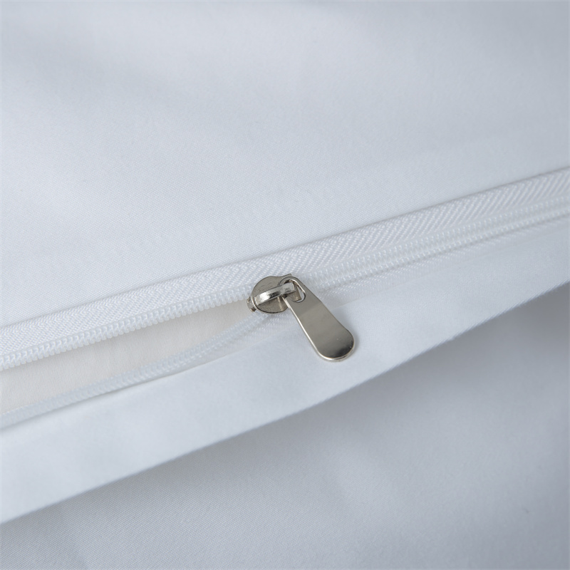 سرویس روتختی ساتین نخی 350TC طرح برش گلدوزی نفیس سرویس روتختی ساتین نخی 350TC طرح برش گلدوزی نفیس