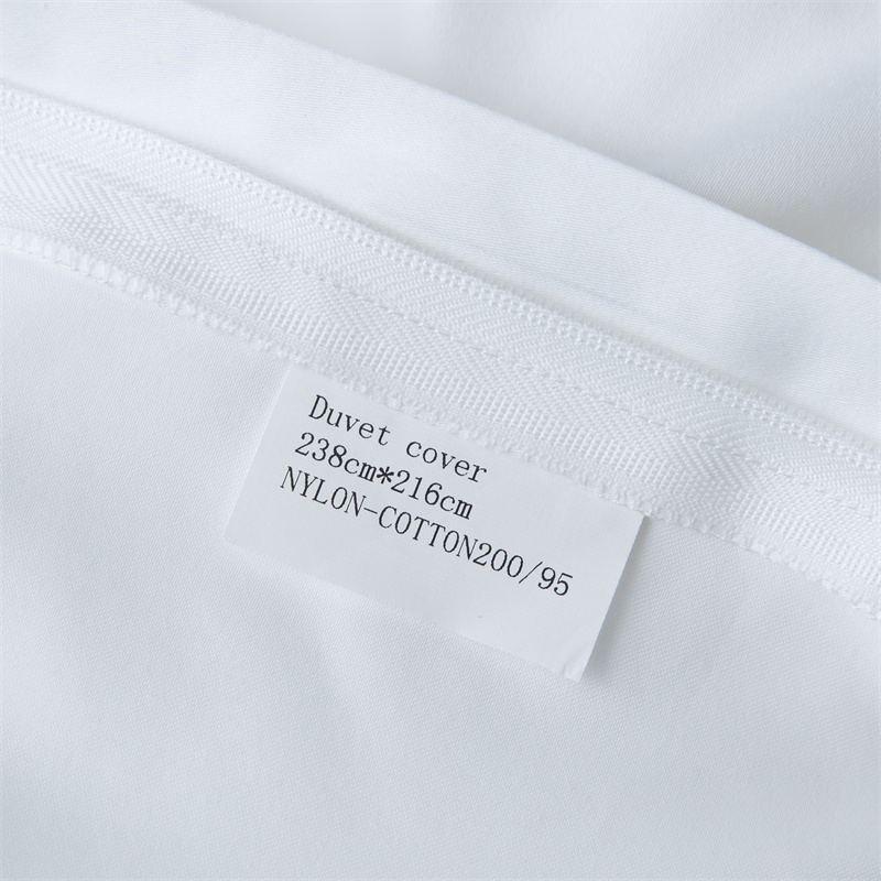 سرویس روتختی ساتین نخی 350TC طرح برش گلدوزی نفیس سرویس روتختی ساتین نخی 350TC طرح برش گلدوزی نفیس