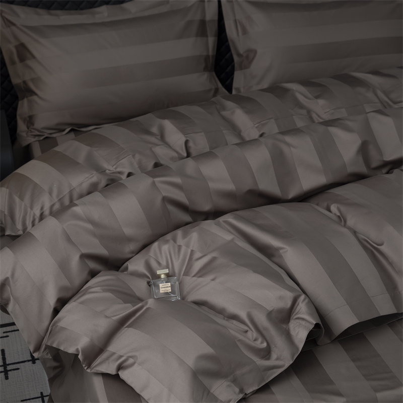 سرویس خواب ساتین 7 سانتی متری ساتن 750TC پنبه ای سرویس خواب ساتین 7 سانتی متری ساتن 750TC پنبه ای