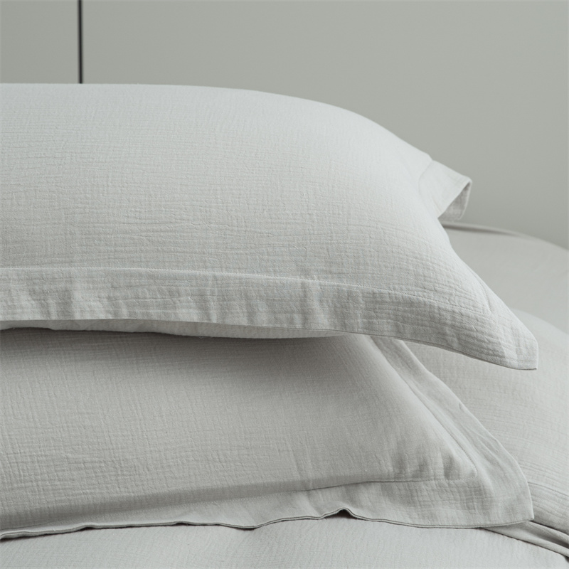 ست روتختی فوق نرم پارچه گاز دولایه 100% پنبه ست روتختی فوق نرم پارچه گاز دولایه 100% پنبه