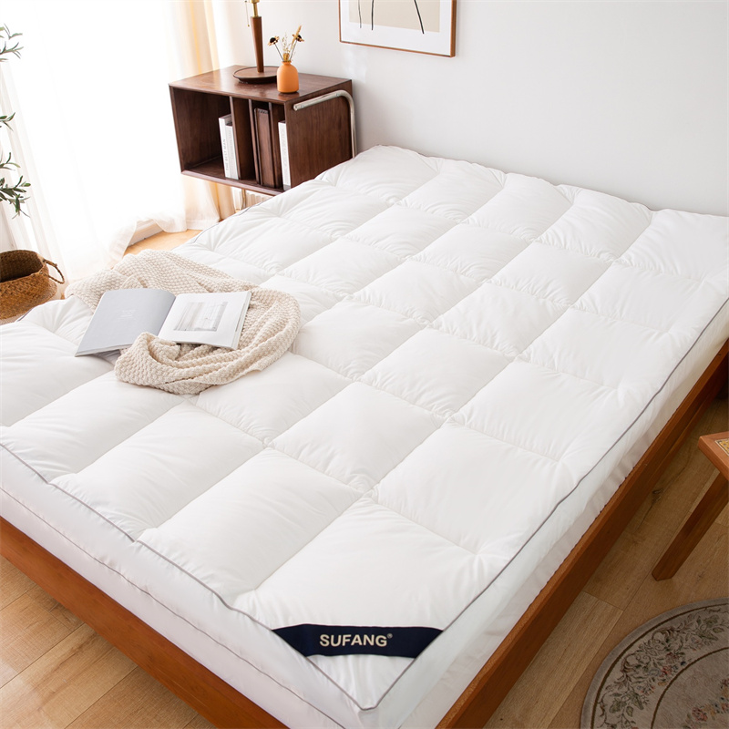 رویه تشک پارچه ای ضد ضایعات Quilt Microfiber Filling 40s را بررسی کنید رویه تشک پارچه ای ضد ضایعات Quilt Microfiber Filling 40s را بررسی کنید