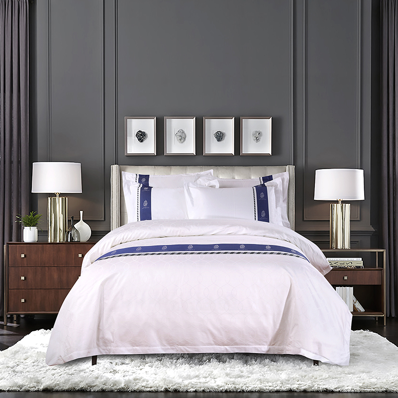 ست ملافه 100% پنبه ای آرم سفارشی با نخ رنگرزی شده